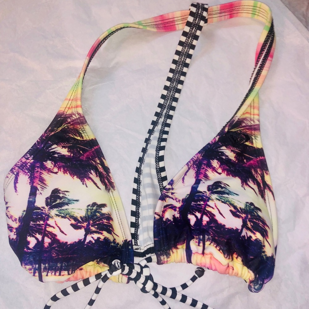 Tropical Beauty Roxy Bikini Top